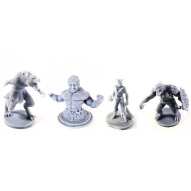 Duża Uszkodzona Figurka RPG...