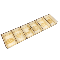 Drewniany Stojak na Karty...