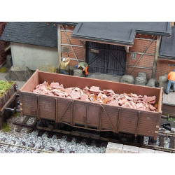 Juweela: Gruz z czerwonych...