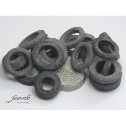 Juweela: Zużyte duże opony...