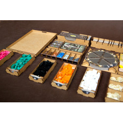 Drewniany insert pasujący...