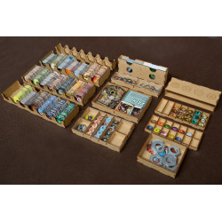 Drewniany insert pasujący...