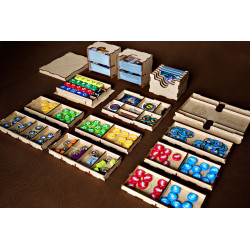 Drewniany insert pasujący...